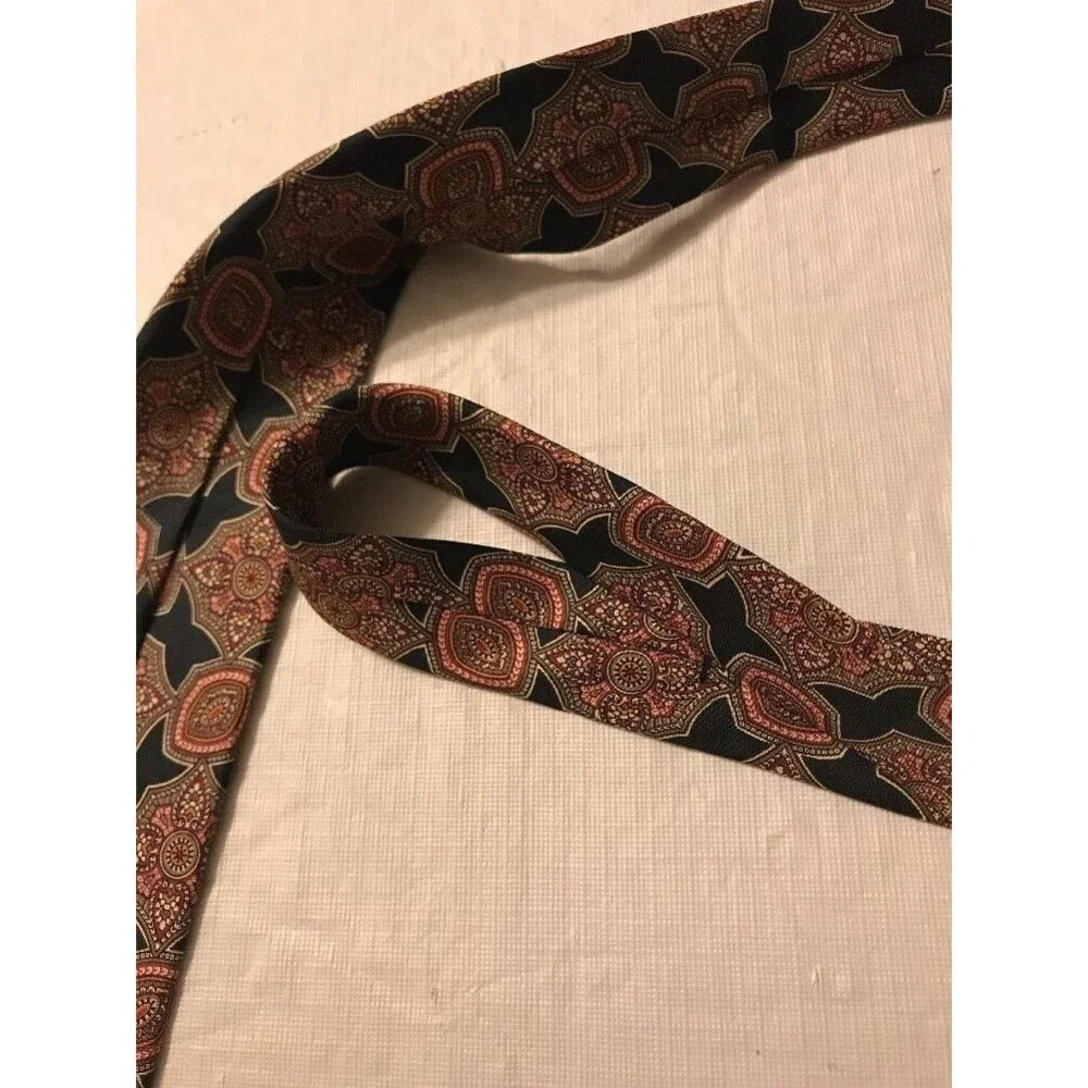 Liberty Of London Men's Neck Tie 100% Silk Blue Multi Color Printed Made In USA